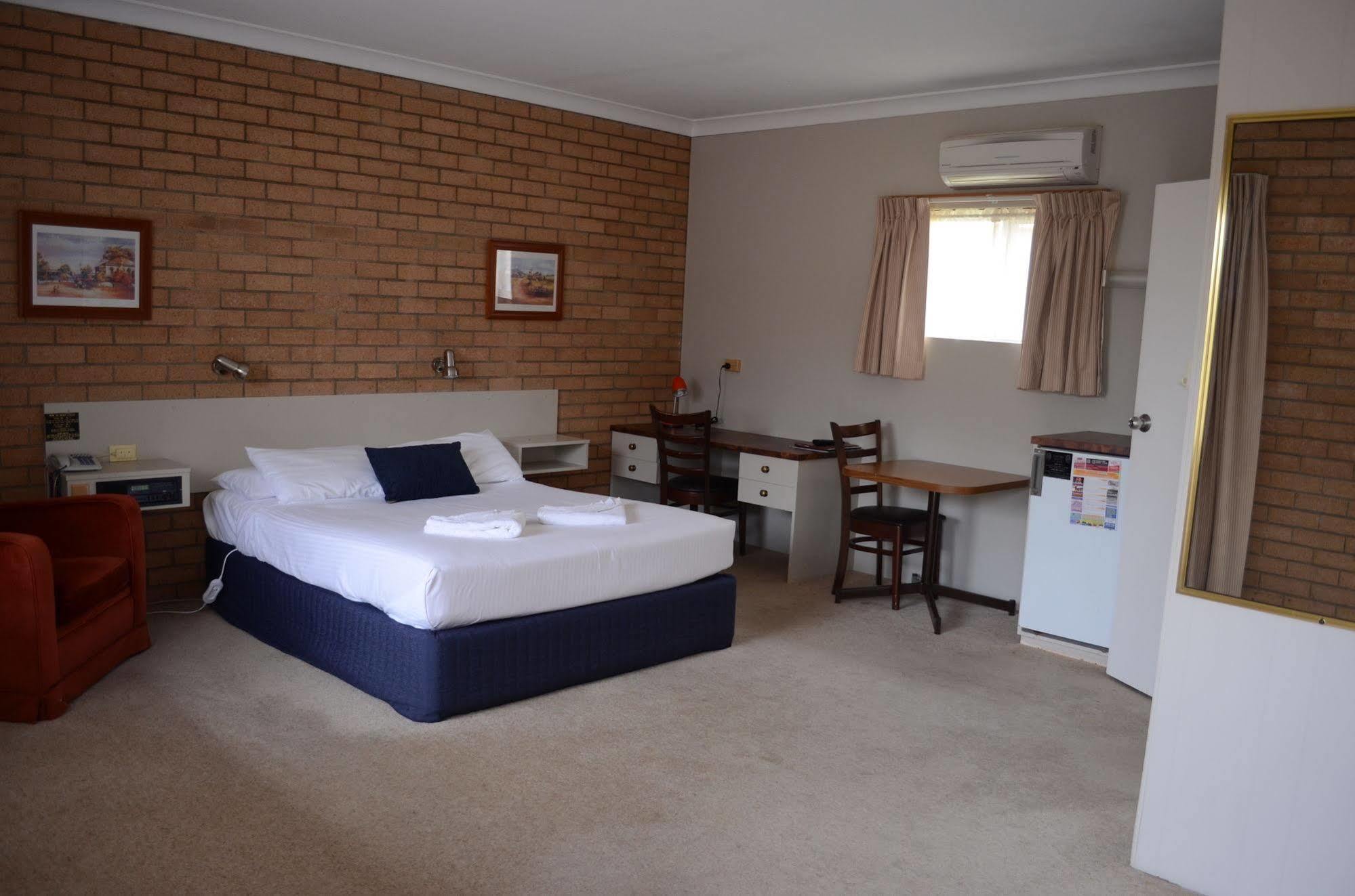 Deer Park Motor Inn Armidale Kültér fotó